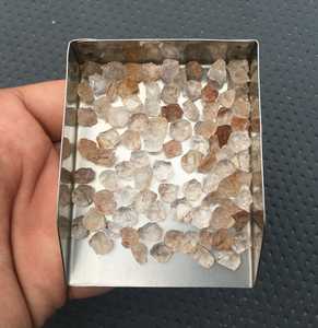 Incroyable, magnifique, cheveux uniques, Quartz, 50 pièces, cuivre naturel, Rutile, pierre précieuse en vrac, minuscule, brut, vente en gros - Product Image 3