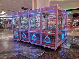 Máquina de Juego de Grúa con Monedas para Interiores, Máquina Expendedora de Juguetes de Peluche Rosa, Entretenimiento al por Mayor - Product Image 4