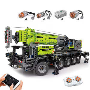 مجموعة ألعاب إلكترونية هندسية تقنية تحكم عن بعد مركبة بناء سيارة مدينة شاحنة رافعة كتل بناء للأطفال - Product Image 1