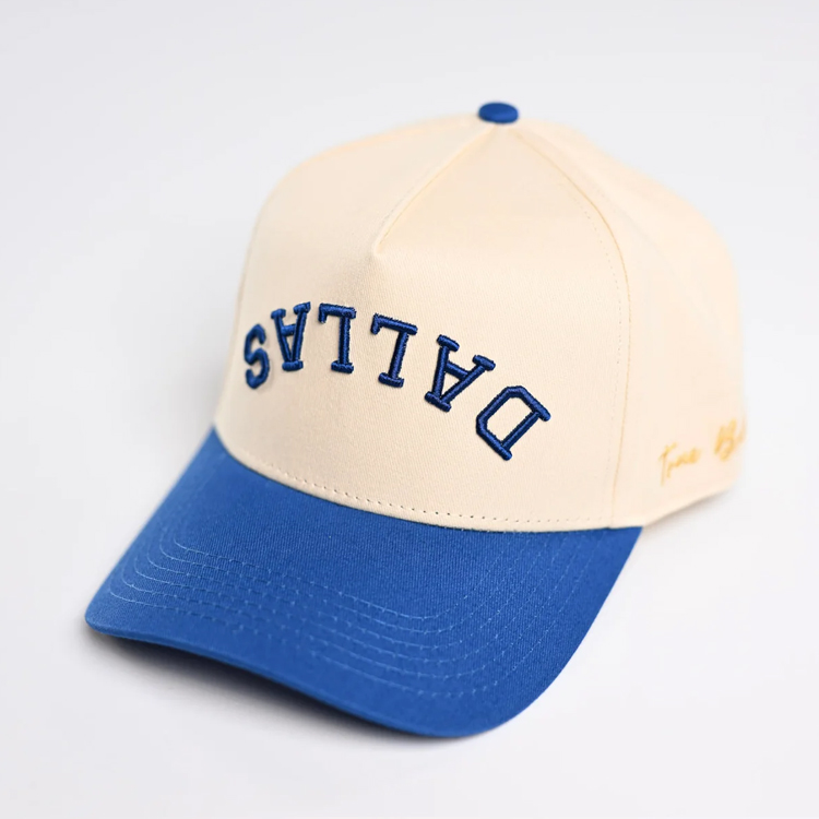 Azul Royal y Blanco Crema