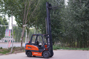 Giá tốt nhất xe nâng điện 3 tấn 3.5 tấn 4 tấn 5 tấn chất lượng cao pin lithium nâng chiều cao 3M-8m DIESEL trang trại 4WD Xe nâng - Product Image 5