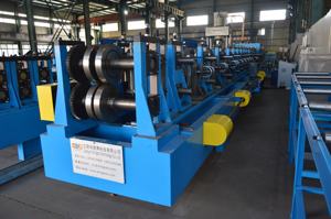 Máquina Perfiladora de Correas <span class=keywords><strong>C</strong></span> <span class=keywords><strong>Z</strong></span>, Suministro de Fábrica, Estructura de Acero, Perfil de Acero en Forma de <span class=keywords><strong>C</strong></span> U <span class=keywords><strong>Z</strong></span> M, Máquina de Fabricación de Perfiles de Canal CZ - Product Image 3