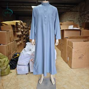 Qamis Musulman Homme à Manches Longues Couleur Unie en Gros - Product Image 2