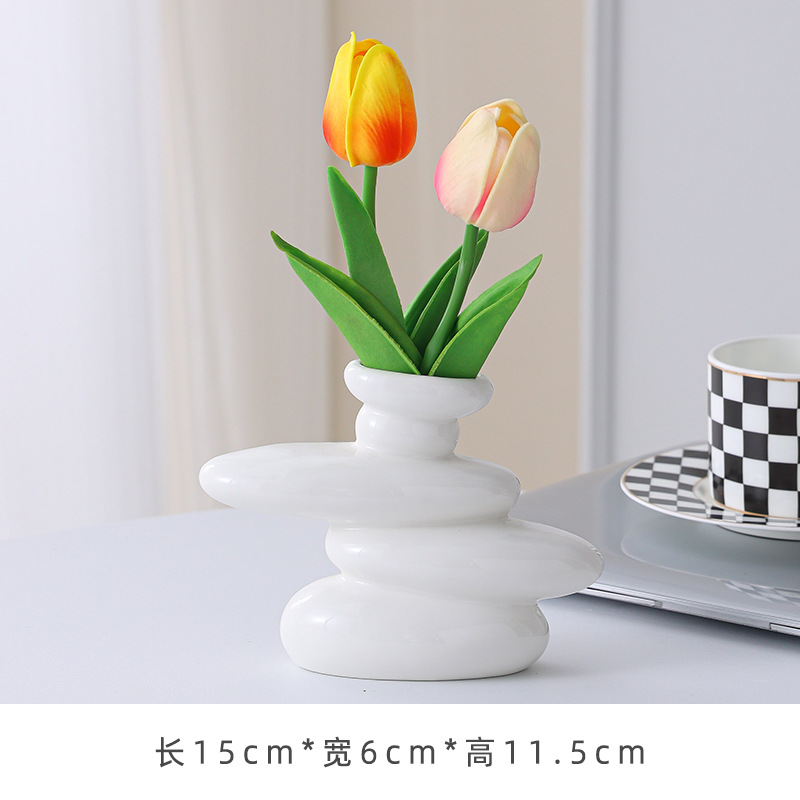 Short pebble vase "pure white" 2 tulips