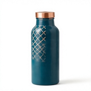 Venta al por mayor directa de fábrica: Taza de cobre esmaltada decorativa con motivo de celosía moderna, para bebidas ayurvédicas, a prueba de fugas, OEM - Product Image 1