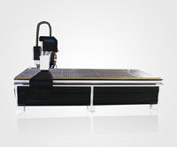 Chine automatique 1325 cnc routeur panneau en bois massif machines Cnc routeur travail du bois