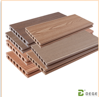 Revêtement de sol extérieur en PVC lisse contemporain de couleur personnalisée, résistant à l'humidité, pour balcon de villa