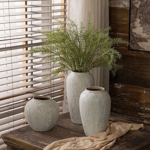 <span class=keywords><strong>Vaso</strong></span> Bianco Artigianale in Stile Japandi Wabi-Sabi, Forma Organica Scultorea, <span class=keywords><strong>Vaso</strong></span> in Ceramica per Arredamento Minimalista - Product Image 4