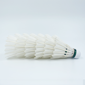 Volants de badminton Dmantis économiques, modèle personnalisé D45, 3-en-1, professionnels, en plumes d'oie, haute vitesse, écologiques - Product Image 3