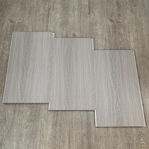 Dalles de sol en plastique PVC imitation <span class=keywords><strong>bois</strong></span> OEM 333*23mm, charge maximale 800KG, longueur personnalisée, dalles de sol en plastique pour cloisons - Product Image 6