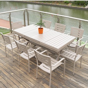 Mesa de Centro Compacta de Aluminio para Balcón - Resistente a la Humedad y a los Rayos UV para Áreas Exteriores Pequeñas - Product Image 4