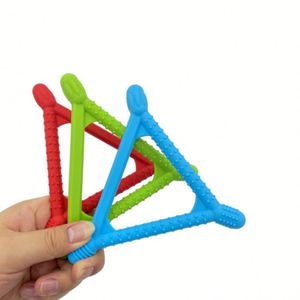 Nuevo Collar Mordedor Sensorial de Silicona Suave No Tóxica para Bebés, con Textura de Ladrillos Triangulares, para la Dentición y el Desarrollo Oral de Niños con Autismo - Product Image 4