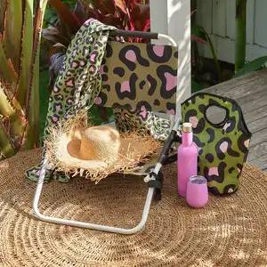 Vente en gros de chaise de plage relax portable pliable en aluminium inclinable avec logo personnalisé pour les voyages d'été parc de pique-nique en mer