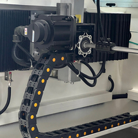WE67K-110/4000, presse plieuse CNC électro-hydraulique, équipée d'un système DA53TX importé d'Allemagne et d'une règle de mesure GV italienne.