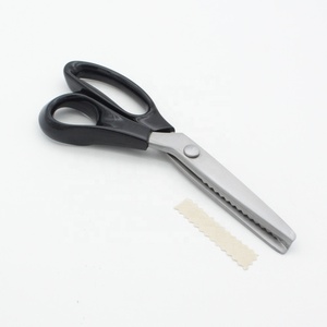 <span class=keywords><strong>Forbici</strong></span> da sarto per cucire con ricamo a Zig Zag con manico in plastica professionale da 9'' - Product Image 2