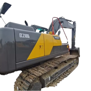 La pelle hydraulique sur chenilles Volvo EC210D avec moteur et moteur haut de gamme offre des performances exceptionnelles à un prix - Product Image 1