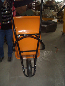Heavy Duty 60L <span class=keywords><strong>Carretilla</strong></span> WB6401 Carga 150Kg Construcción sólida para construcción de jardines y uso doméstico - Product Image 3