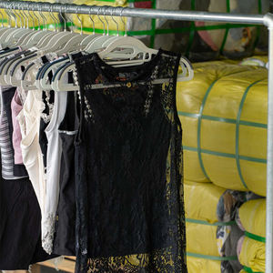 SH05 <span class=keywords><strong>Abbigliamento</strong></span> Estivo Usato da Donna Misto con Magliette Canotte Vestiti Gonne Pantaloni per <span class=keywords><strong>Rivenditori</strong></span> - Product Image 2