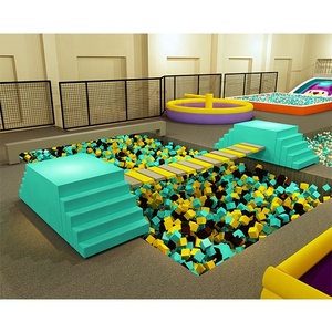 Attractions de parc de trampolines commercial Pokiddo avec pont suspendu intérieur, fosse à mousse et jeux - Product Image 1