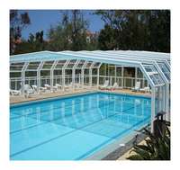 Cubierta Automática Plegable para Piscina con Paneles de Vidrio Aislantes y Apertura por Control Remoto para un Fácil Mantenimiento