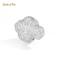 Bague croix en moissanite style baguette plaqué or 18 carats pour homme, personnalisée, style hip-hop streetwear, avec sertissage griffe