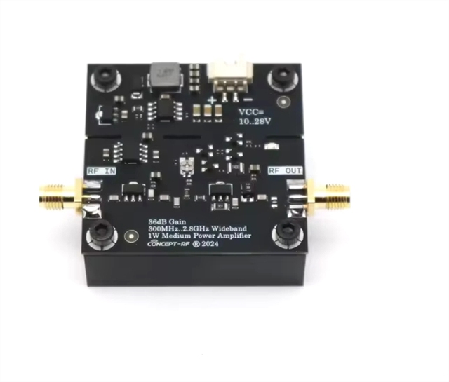 0.3-2.8GHz 1W PA RF Power Amplifier 36dB Gain Metal Material for WIFI 2.4GHz 433MHz 915MHz Applications