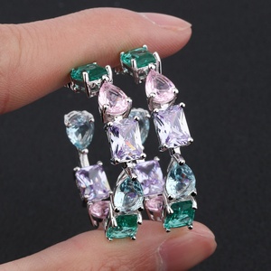 Bijoux de mode écologiques en laiton et cuivre plaqué or noir, zircon multicolore, boucles d'oreilles géométriques, cadeau unisexe - Product Image 4