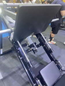 Presse à jambes Freeman, presse à jambes commerciale à charge libre avec dossier réglable et plateau de repose-pieds surdimensionné, usine OEM - Product Image 2