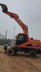 Excavatrice multifonctionnelle sur chenilles originale de la Corée DOOSAN WA150-7 Hyundai à haut rendement en bon état d'occasion en vente - Product Image 3