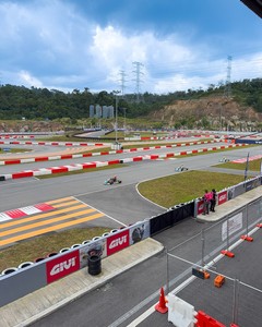 Pista de Barrera de Agua Reconfigurable para Circuitos de Karting, Apta para Pistas de Karting para Adultos, Velocidad de 80 km/h - Product Image 6