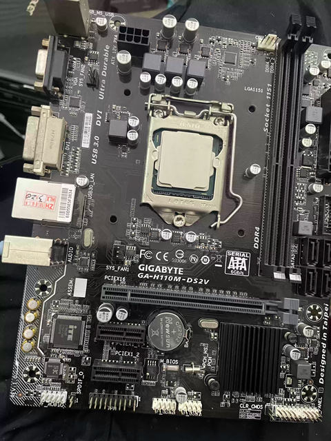 Gigabyte GA-H110M-DS2V DDR4 Desktop Motherboard LGA 1151 32GB Double Channel SATA DVI Ports Full Solid State TPM