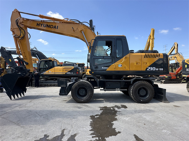 21 Ton Original Used Hyundai 210W-9S Wheel Excavator Ready to work Used hyundai 210 Wheel Excavator for Sale