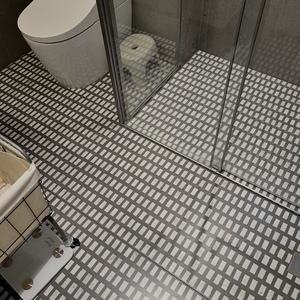 Vente directe d'usine : <span class=keywords><strong>carreaux</strong></span> <span class=keywords><strong>de</strong></span> <span class=keywords><strong>terrazzo</strong></span> gris à <span class=keywords><strong>carreaux</strong></span> 600*1200mm, antidérapants, design best-seller pour sol et mur - Product Image 2