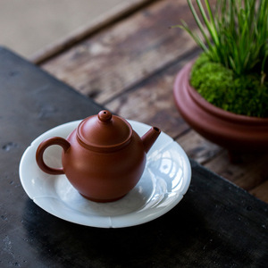 Soporte para Tetera de Cerámica Celadon con Patrón Floral, Bandeja de Servicio Verde Sombra con Flor de Hibisco, Uso Residencial, Origen Dehua - Product Image 4
