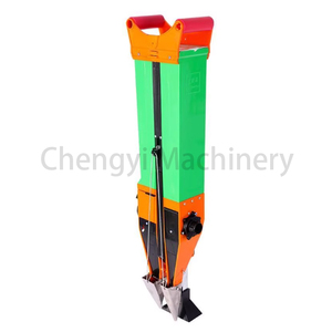 Attrezzo Multiuso per Semina Progettato per Uso Versatile in Varie Condizioni di Giardinaggio, Macchina per Piantare Mais - Product Image 1