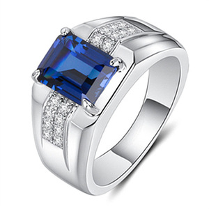 Bague pour homme en saphir bleu avec diamants pavés, design géométrique, bijoux fins pour tous les jours - Product Image 5