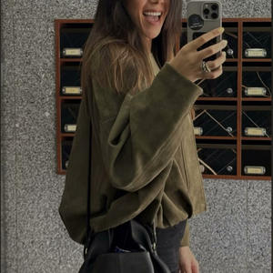 Nouvelle veste bomber décontractée et ample en faux daim à col rabattable pour <span class=keywords><strong>femme</strong></span>, collection automne-hiver 2026, haute qualité, chaude et polyvalente - Product Image 2