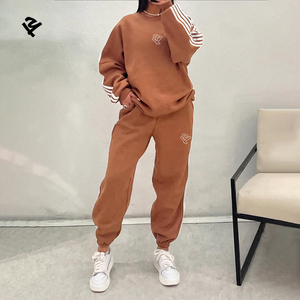 Tute Personalizzate da Donna con Strisce Laterali, Completi Autunno Inverno, Set 2 Pezzi con Felpa a Righe e Pantaloni Larghi - Product Image 2