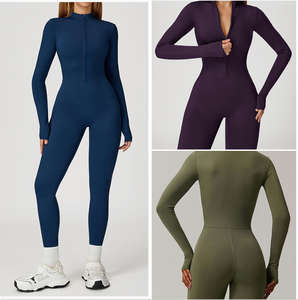 Tuta Sportiva Autunno Inverno Corta con Imbottitura, Abbigliamento da Allenamento per Donna, Completo da <span class=keywords><strong>Palestra</strong></span> con Mezza Zip, Outfit Sportivo <span class=keywords><strong>Femminile</strong></span> - Product Image 4