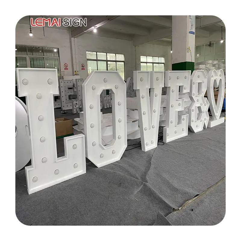 Hot selling giant lights up love letters and marries me with big numbers, outdoor waterproof 3 foot 4 foot letter logo