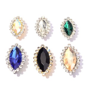 <span class=keywords><strong>Ma</strong></span> <span class=keywords><strong>Yan</strong></span> Sun Flower Glass Accessoires cousus à la main pour chaussures et vêtements Loose Rhinestones Drill Water Claw Drill Hoop - Product Image 2