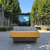 Compacteur vibrant à tambour unique diesel YSW214H de 14 tonnes pour le compactage de gravier et de talus routiers