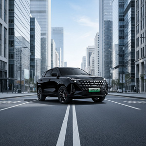 Nouveau <span class=keywords><strong>SUV</strong></span> essence intermédiaire Changan UNI-Z avec toit ouvrant panoramique, voiture chinoise durable, conduite à gauche - Product Image 3