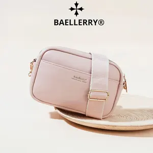 Nouveau sac bandoulière en fourrure pour homme, style haut de gamme, petit sac carré polyvalent, sac à bandoulière tendance pour téléphone - Product Image 3