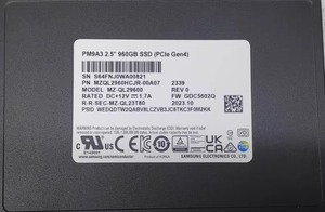 Unidad de estado sólido HORNG SHING usada PM9A3 U.2 960G SATA 6Gbps SSD - Product Image 3