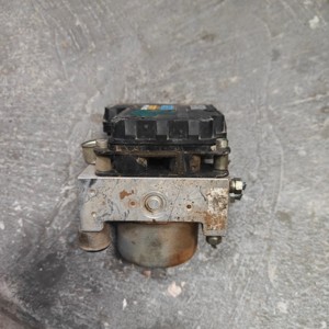 วาล์วควบคุ<span class=keywords><strong>ม</strong></span>ปั๊ม <span class=keywords><strong>ABS</strong></span> รุ่น 44050-52300 89541-52230 44510-52300 สำหรับรถยนต์ <span class=keywords><strong>VIOS</strong></span>/SOLUNA <span class=keywords><strong>VIOS</strong></span> AXP4 #   SCP4 #   NCP42 - Product Image 5