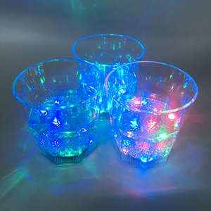Bán buôn 285ml nhấp nháy LED ly ánh sáng lỏng kích hoạt Led nhựa Whisky cốc thủy tinh - Product Image 6