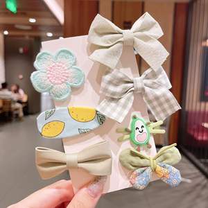 Lot de 7 pinces à cheveux en plastique <span class=keywords><strong>pour</strong></span> <span class=keywords><strong>enfants</strong></span>, motifs fleurs et fruits, adorables barrettes <span class=keywords><strong>pour</strong></span> filles, idéales <span class=keywords><strong>pour</strong></span> la décoration des cheveux - Product Image 4