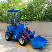 Chargeuse sur pneus multifonctionnelle à moteur diesel, mini-chargeuse hydraulique 4x4, pelle avant haute efficacité pour les chantiers de construction