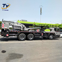 Grue sur camion Zoomlion ZTC250A d'occasion, 25 tonnes, année 2020, peinture d'origine, excellent état, grue mobile hydraulique